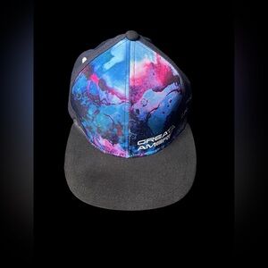 ✨Great America Navy and multi-coloured adjustable snapback cap✨